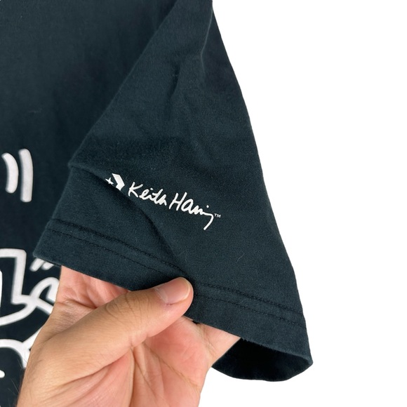 Mens Y2K Converse X Keith Hairing Artist Graphic Shirt Size S - Picture 3 of 8